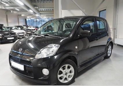 Daihatsu Sirion 4x4 Benzina Cambio Automatico- 5 Posti