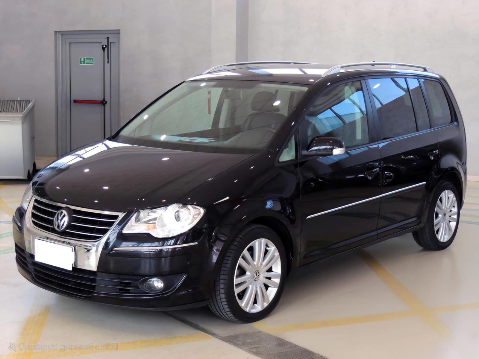 Volkswagen Touran - Diesel - Cambio manuale - 7 Posti